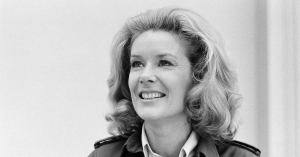 Sally Ann Howes, Star of Chitty Chitty Bang Bang, Dies at 91