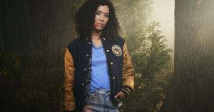 Yellowjackets Star Jasmin Savoy Confirms 5-Season Plan and Talks Fan Theories