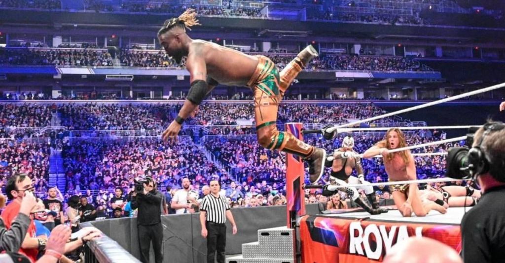 kofi-kingston-royal-rumble-botch.jpg