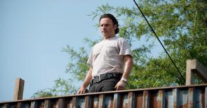 The Walking Dead’s Walls of Alexandria Are Coming Down