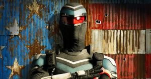 Peacemaker Fan Creates Epic Vigilante and The Mandalorian Mashup Cosplay