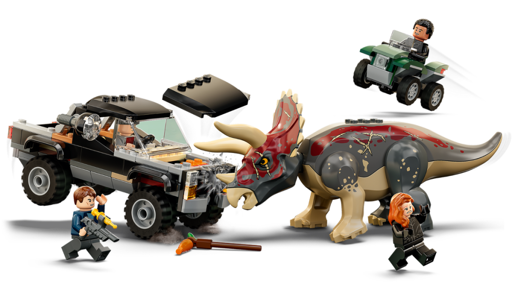 lego-76950-triceratops-pickup-truck-ambush-jurassic-world.png