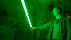 Star Wars Jedi: Fallen Order’s Cal Kestis Poses With Live-Action Lightsaber