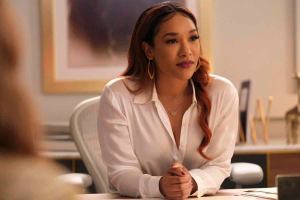 The Flash: Iris Finds Out the Truth About Her Time Sickness in “Negative, Part One” Synopsis