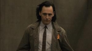 Loki Director Responds to Doctor Who Showrunner Russell T. Davies’ Criticism of Bisexual Reveal