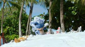 Sonic the Hedgehog 2: Sonic and Tails Crash a Wedding in New Clip