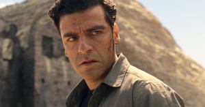 Moon Knight Episode 3 Mistake Shows the Cameraman Left in Chase Scene