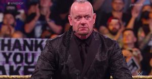 The Undertaker Gets Emotional During Huge WWE Hall of Fame Ovation