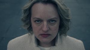 The Handmaid’s Tale Star Elisabeth Moss Says Final Season is “For the Fans”