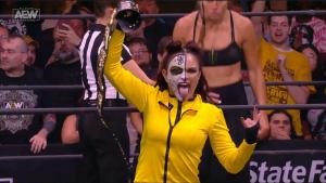 AEW: Thunder Rosa Retains World Title in Kill Bill Ring Gear