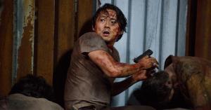 Steven Yeun on The Walking Dead Return: The Door Is “Slammed Shut”