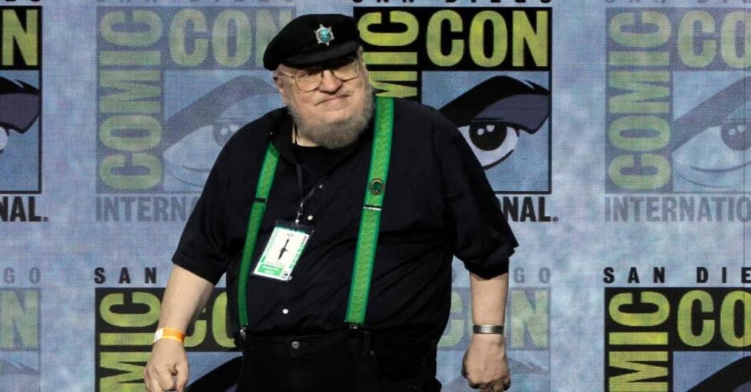 george-r-r-martin-house-of-dragon-comic-con.jpg