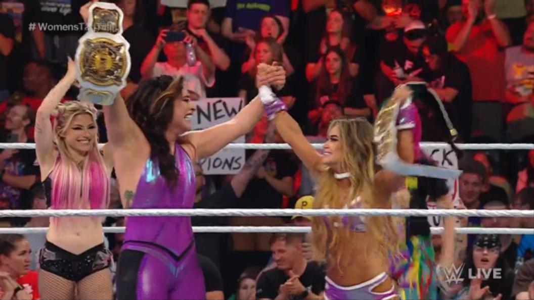wwe-monday-night-raw-womens-tag-titles.jpg