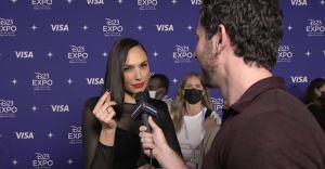 Snow White Star Gal Gadot Teases How Evil Her Evil Queen Will Be