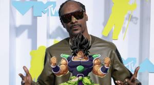 Snoop Dogg Shares Love of Dragon Ball Super’s Broly