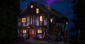 Hocus Pocus Fans Have Chance to Stay at Sanderson Sisters’ Cottage Through Airbnb