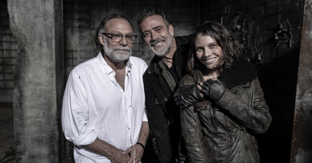 the-walking-dead-season-11c-greg-nicotero-jeffrey-dean-morgan-lauren-cohan.jpg