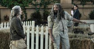 The Walking Dead Gives Carol and Ezekiel a Second Chance in Exclusive Clip