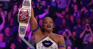 WWE Extreme Rules: Bianca Belair Retains Her Raw Women’s Championship in a Ladder Match Against Bayley