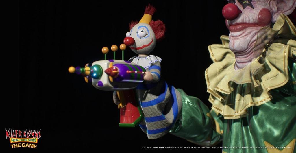 killer-klowns-from-outer-space-the-game-tracker-gun.jpg