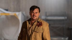 Smallville Alum Tom Welling Joins The Winchesters in New Photos