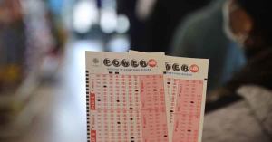 Powerball’s $1.9 Billion Dollar Winning Numbers Delayed