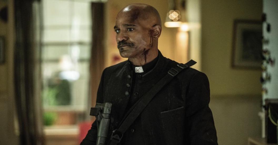 the-walking-dead-finale-father-gabriel-seth-gilliam.jpg