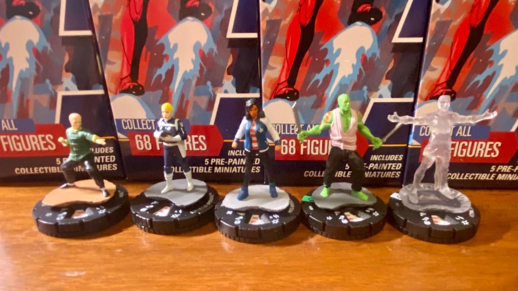 marvel-heroclix-avengers-forever-4.jpg