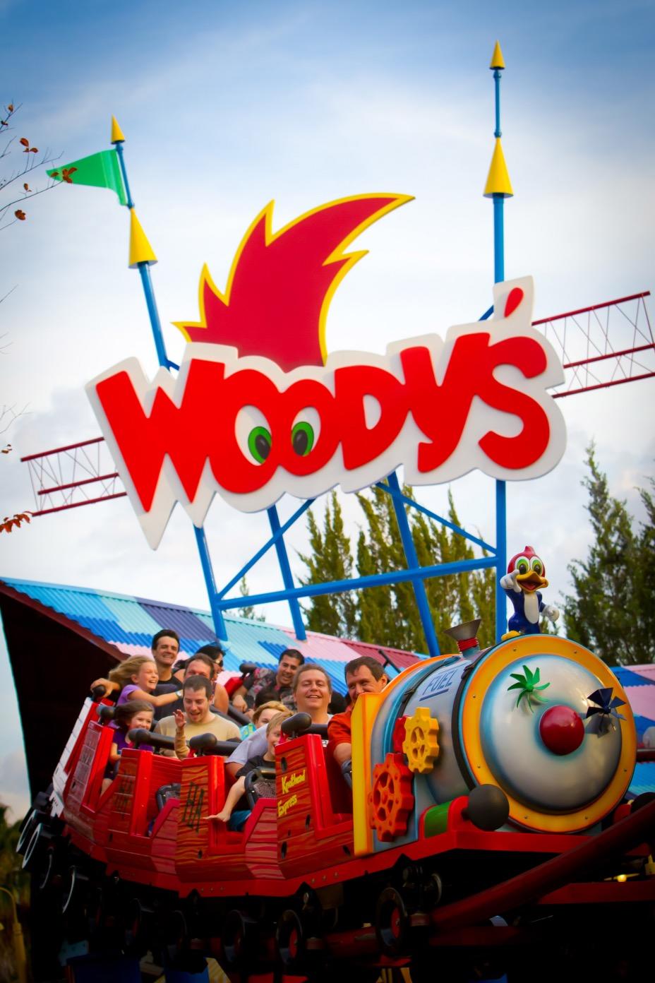 woody-woodpeckers-kidzone-universal-orlando-resort.jpg