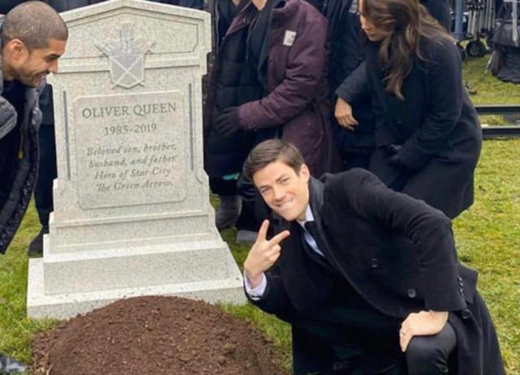 arrowverse-grant-gustin-grave-meme.jpg