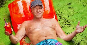 Mike Rowe’s Dirty Jobs Returns to Discovery Channel for New Season Next Month