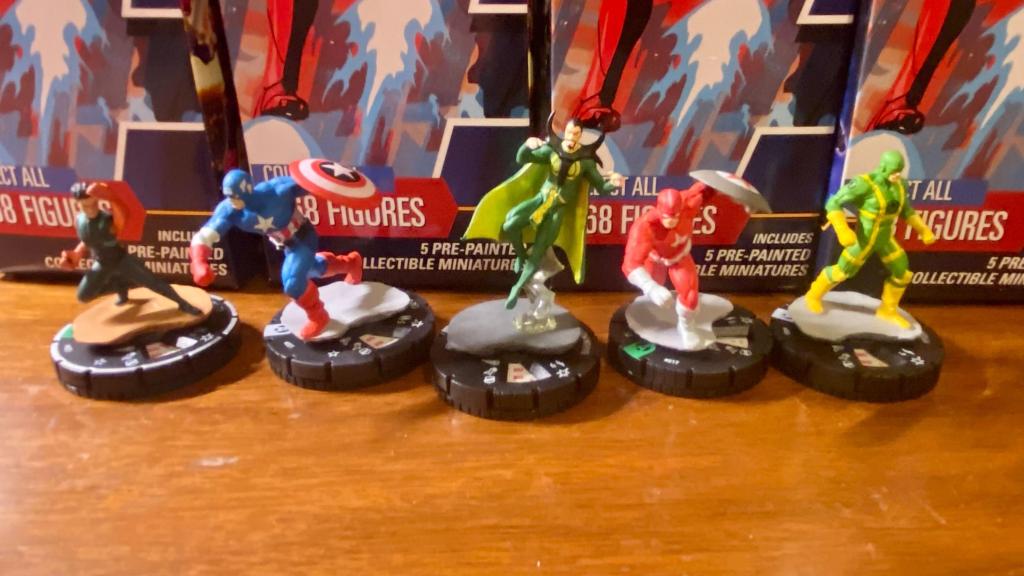 marvel-heroclix-avengers-forever-2.jpg