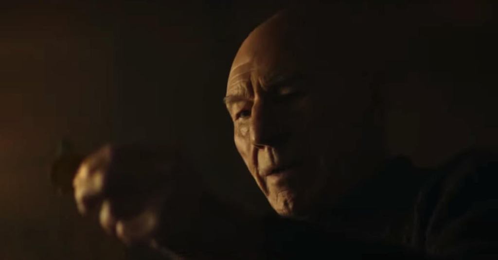 star-trek-picard-season-3-new-clip-communicator-call.jpg