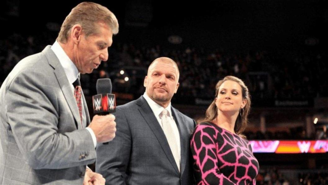 VINCE-MCMAHON-TRIPLE-H-STEPHANIE-WWE