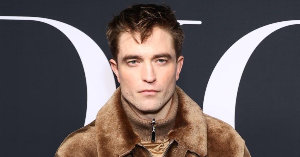 robert-pattinson-dior-fashion.jpg