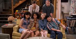 That ’90s Show Gets Season 2 Renewal at Netflix