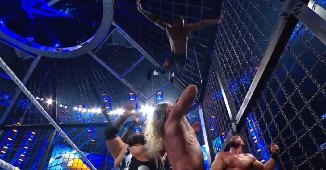 wwe-elimination-chamber-ceiling-drop-montez-ford-cage-jump-watch.jpg