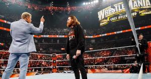 Here’s How Cody Rhodes Felt About WWE Fans Getting Behind Sami Zayn Prior to WrestleMania 39