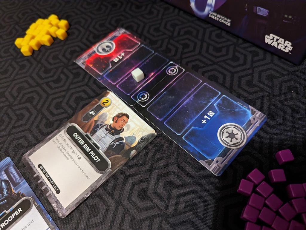 star-wars-deckbuilding-game-review-4.jpg