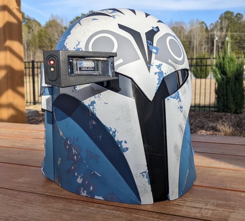 bo-katan-electronic-helmet-2.jpg