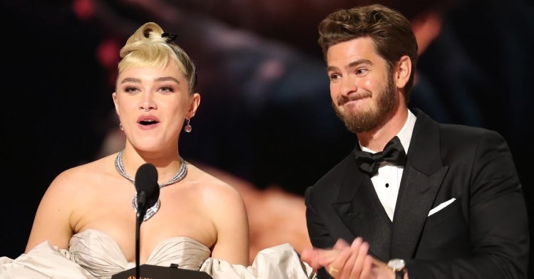 florence-pugh-andrew-garfield-oscars.jpg