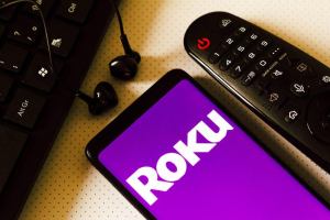 Roku Hack Goes Viral for Teaching Us How to Get Rid of App’s Most Annoying Features