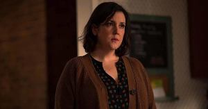 Yellowjackets Star Melanie Lynskey Opens Up on Tragic Connection and Personal Loss Shared With Her Character