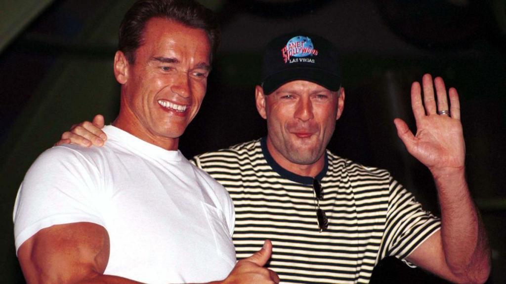 arnold-bruce-willis.jpg