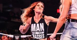 WWE Raw: Becky Lynch Gets Her Rematch With Trish Stratus, Which Zoey Stark Immediately Ruins