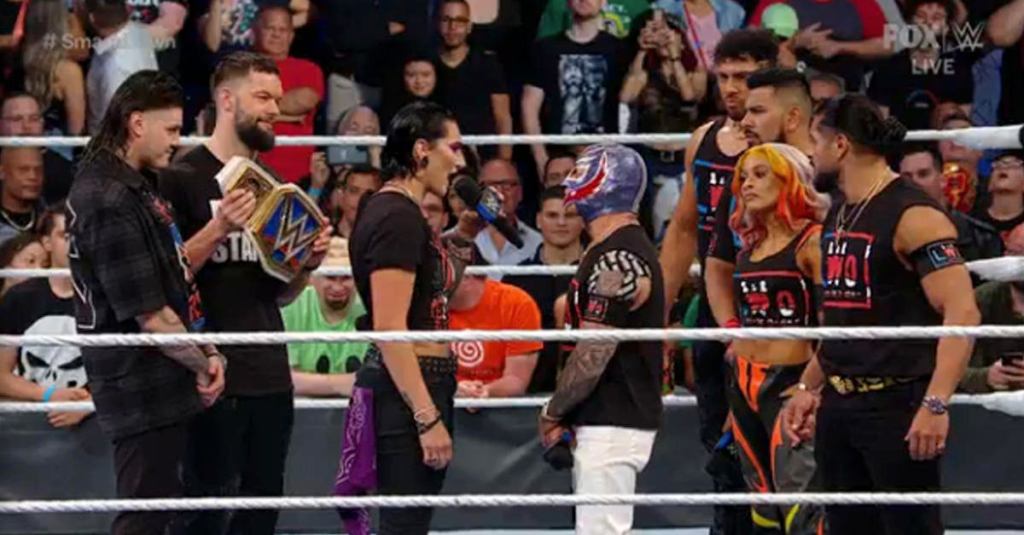 wwe-smackdown-lwo-judgement-day-rhea-ripley-rey-mysterio.jpg