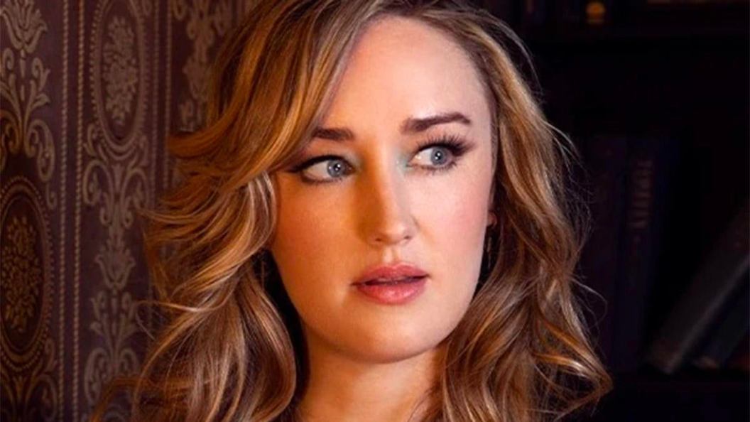 ashley-johnson.jpg