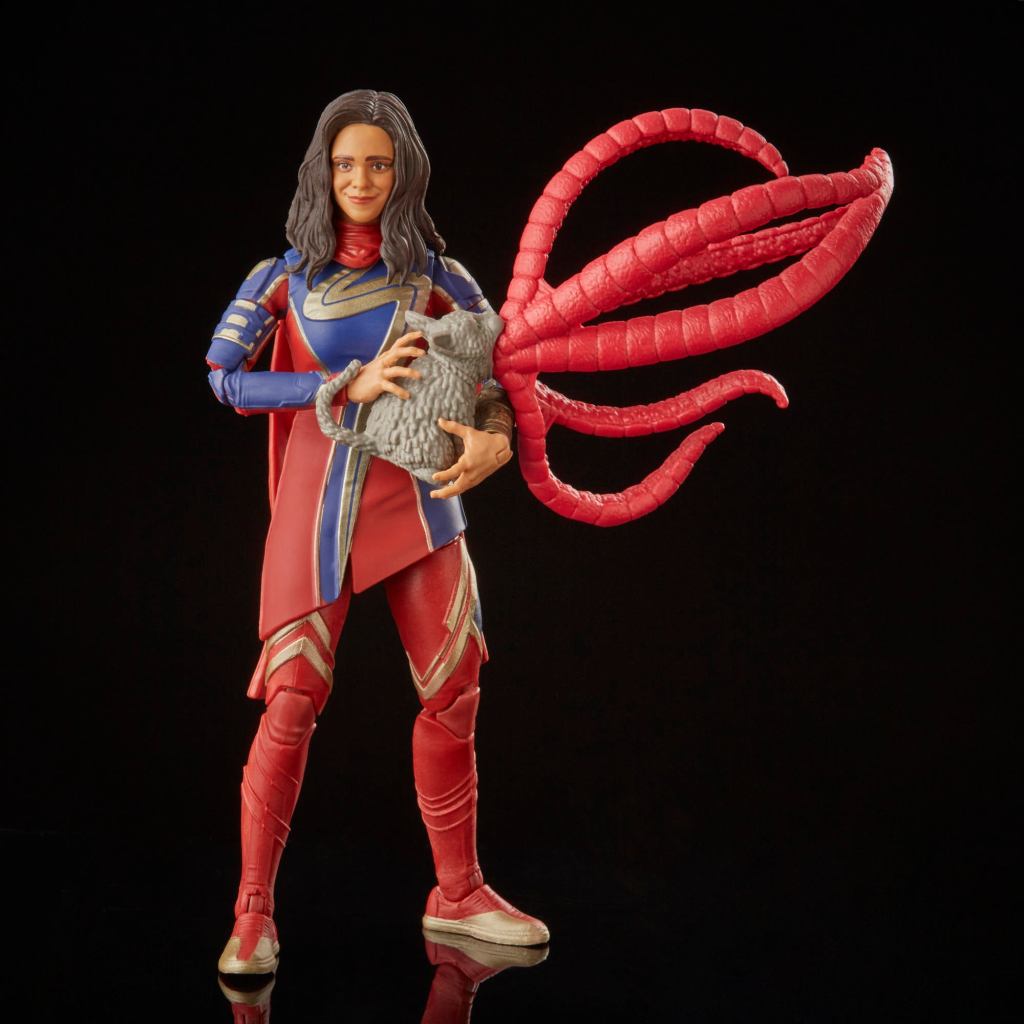 marvel-legends-series-ms-marvel-2.jpg