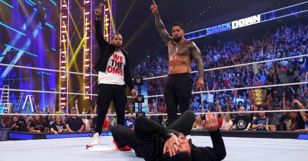 wwe-usos-roman-reigns-bloodline.jpg