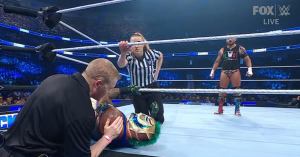 WWE’s Santos Escobar Wins Title Shot on SmackDown, Rey Mysterio Possibly Injured